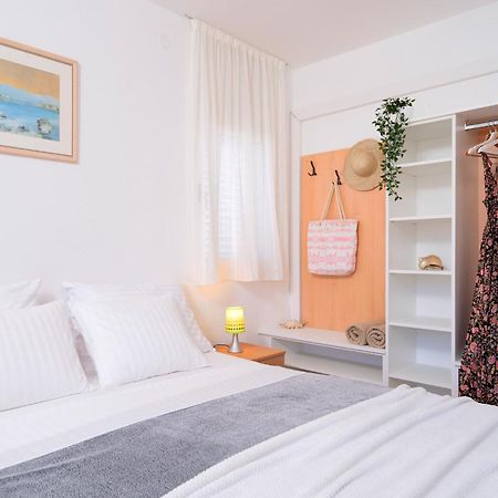 Novak Guesthouse - Zf Hvar Хвар Экстерьер фото