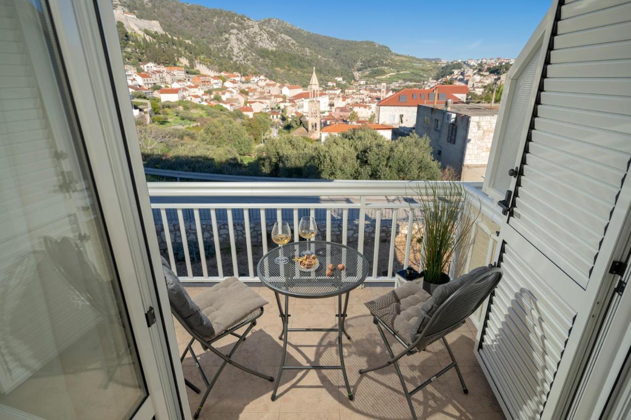 Novak Guesthouse - Zf Hvar Хвар Экстерьер фото