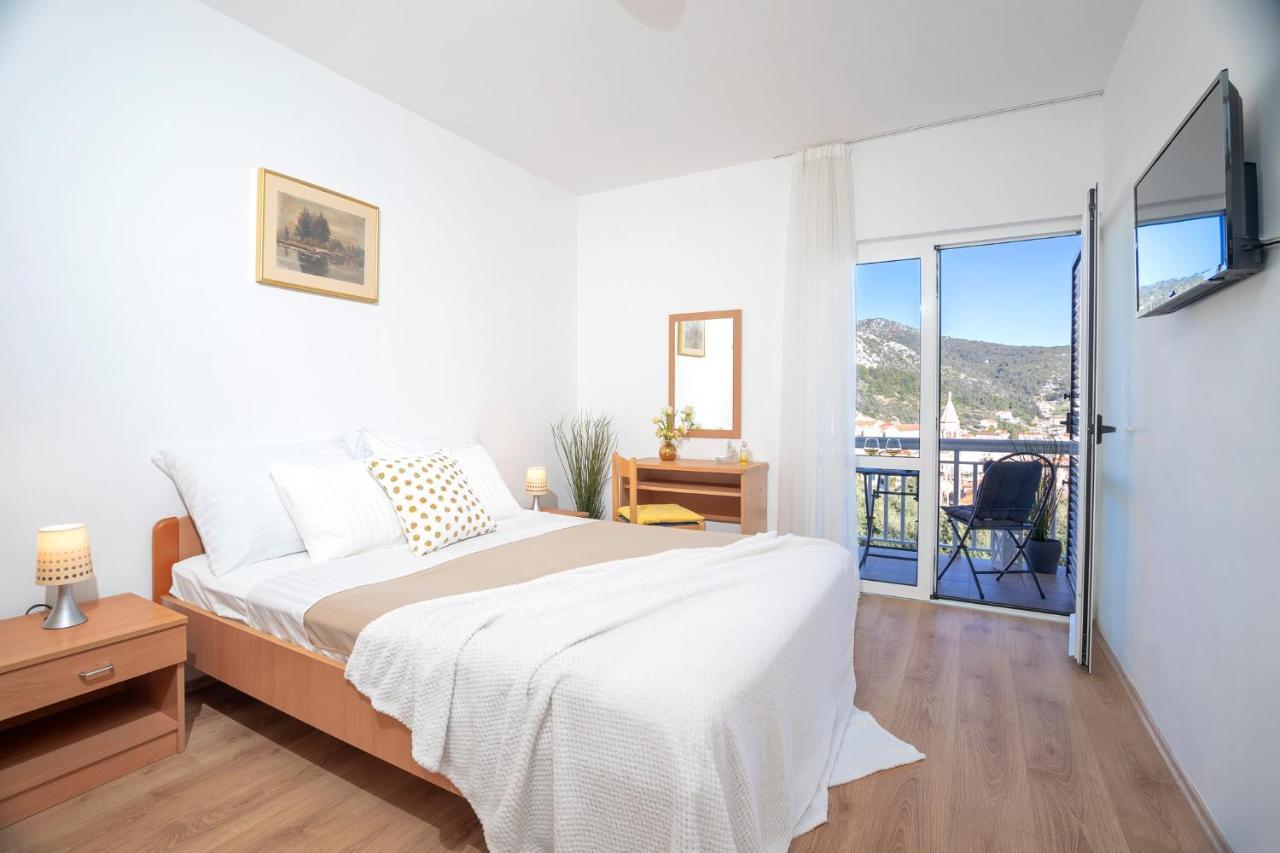 Novak Guesthouse - Zf Hvar Хвар Экстерьер фото