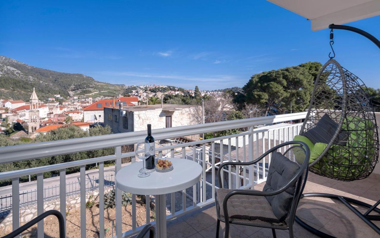 Novak Guesthouse - Zf Hvar Хвар Экстерьер фото