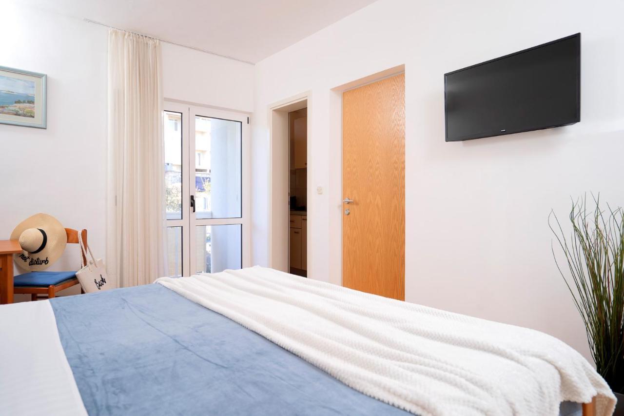 Novak Guesthouse - Zf Hvar Хвар Экстерьер фото