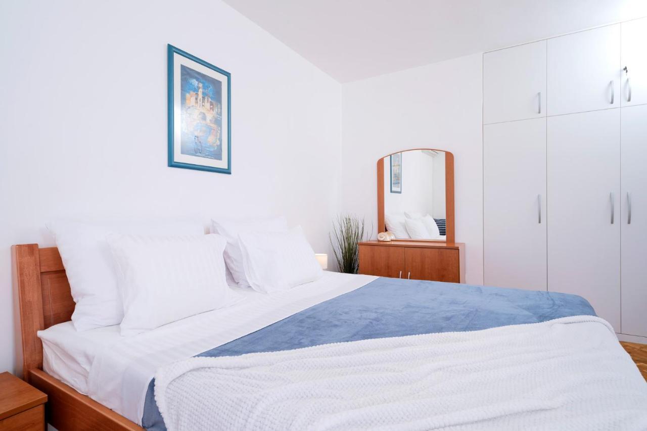Novak Guesthouse - Zf Hvar Хвар Экстерьер фото