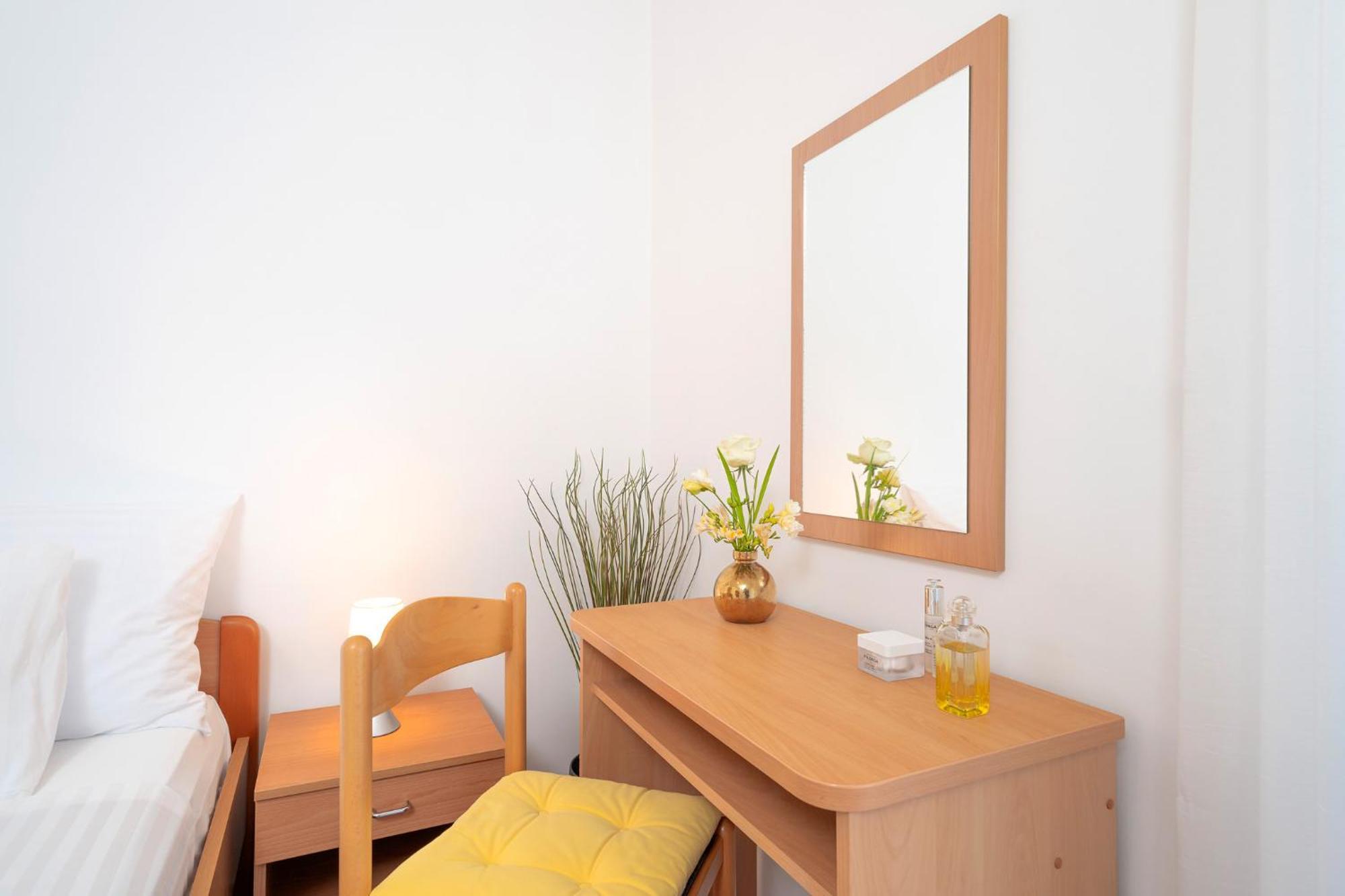 Novak Guesthouse - Zf Hvar Хвар Экстерьер фото
